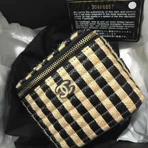 Chanel vanity case purse